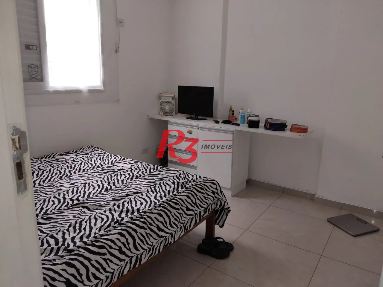 Apartamento com 3 dormitórios à venda, 90 m² por R$ 580.000,00 - Embaré - Santos/SP