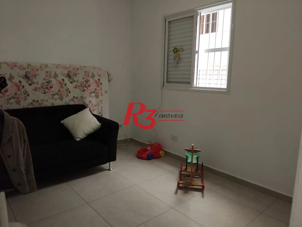 Apartamento com 3 dormitórios à venda, 90 m² por R$ 580.000,00 - Embaré - Santos/SP