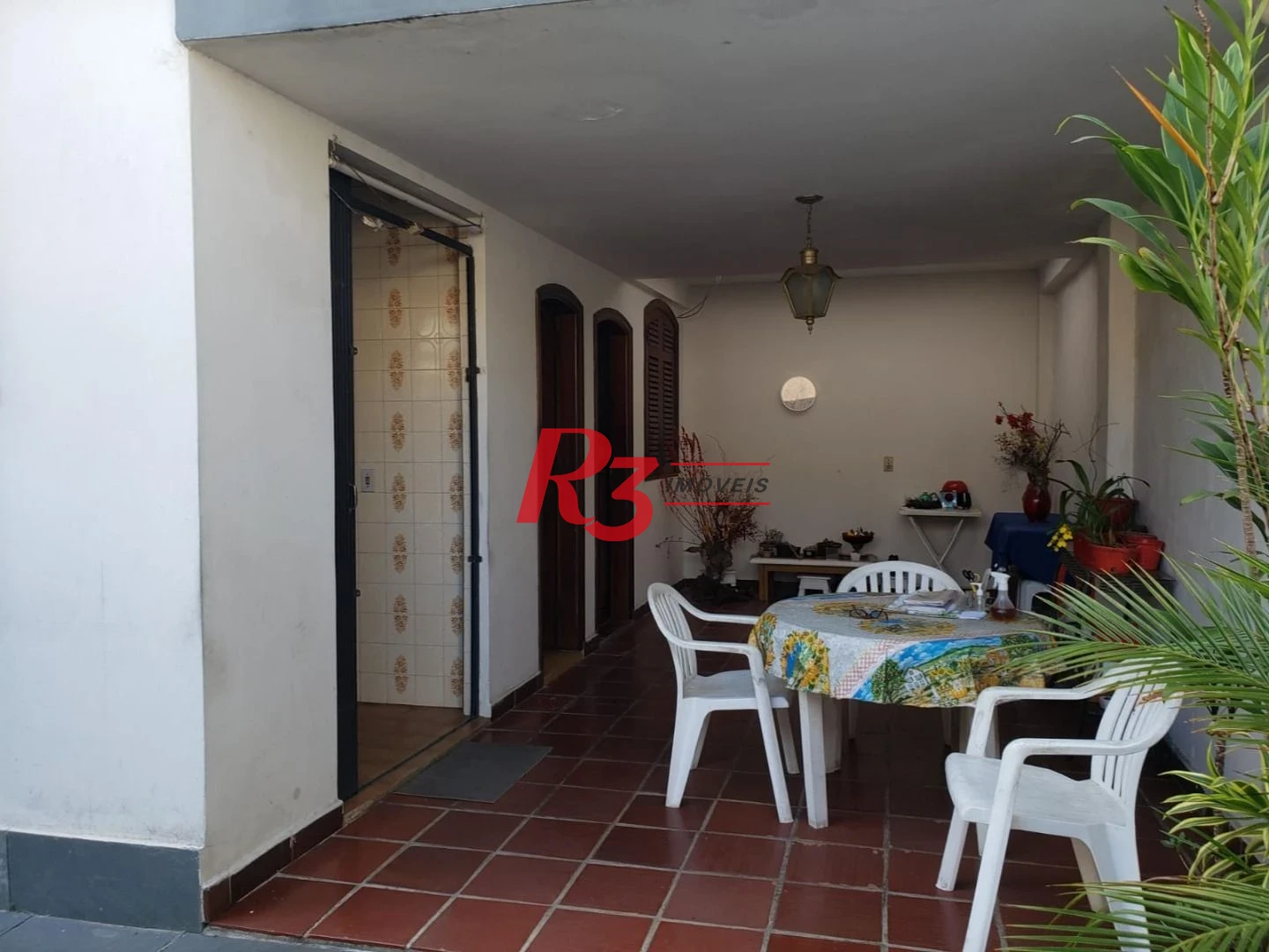 Sobrado com 3 dormitórios à venda, 198 m² por R$ 1.999.000,00 - Ponta da Praia - Santos/SP