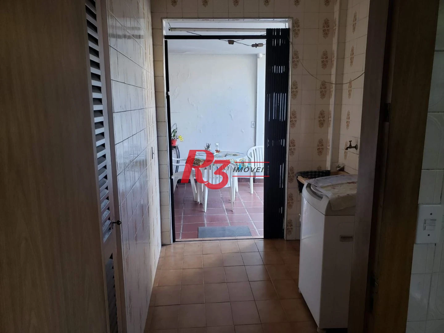 Sobrado com 3 dormitórios à venda, 198 m² por R$ 1.999.000,00 - Ponta da Praia - Santos/SP