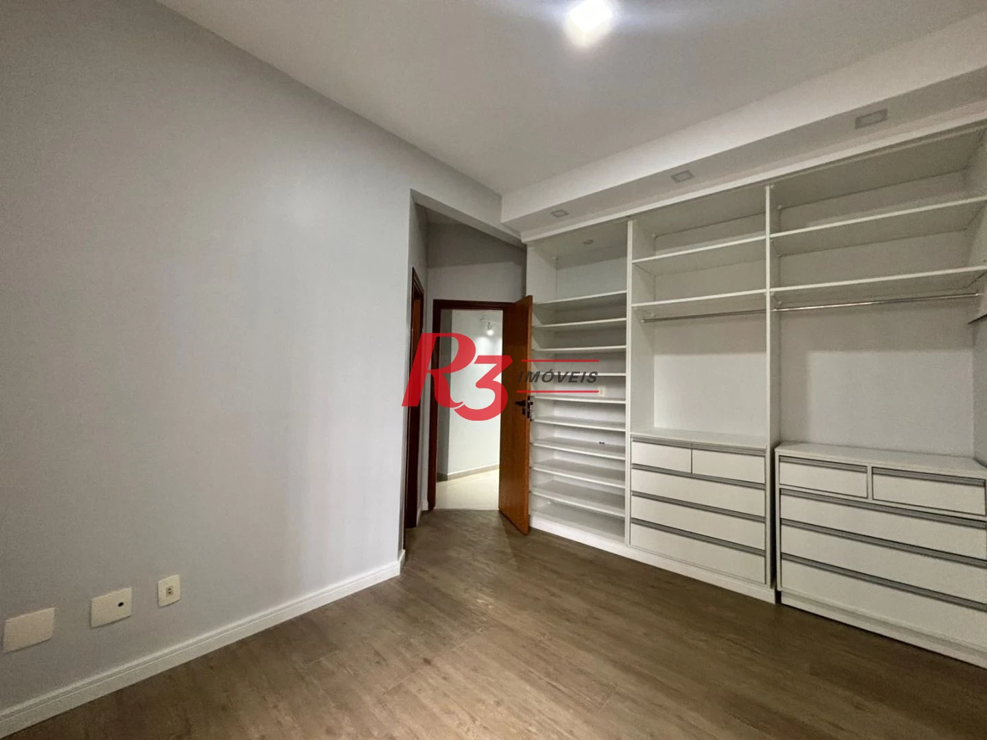 Apartamento com 4 dormitórios, 202 m² - venda por R$ 1.400.000,00 ou aluguel por R$ 9.760,00/mês - Pompéia - Santos/SP