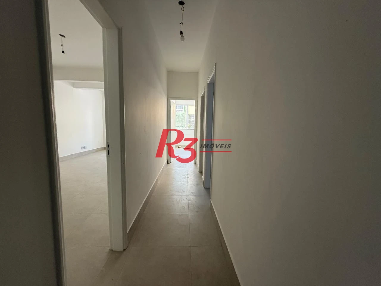 Sala para alugar, 147 m² por R$ 3.000,00/mês - Centro - Santos/SP