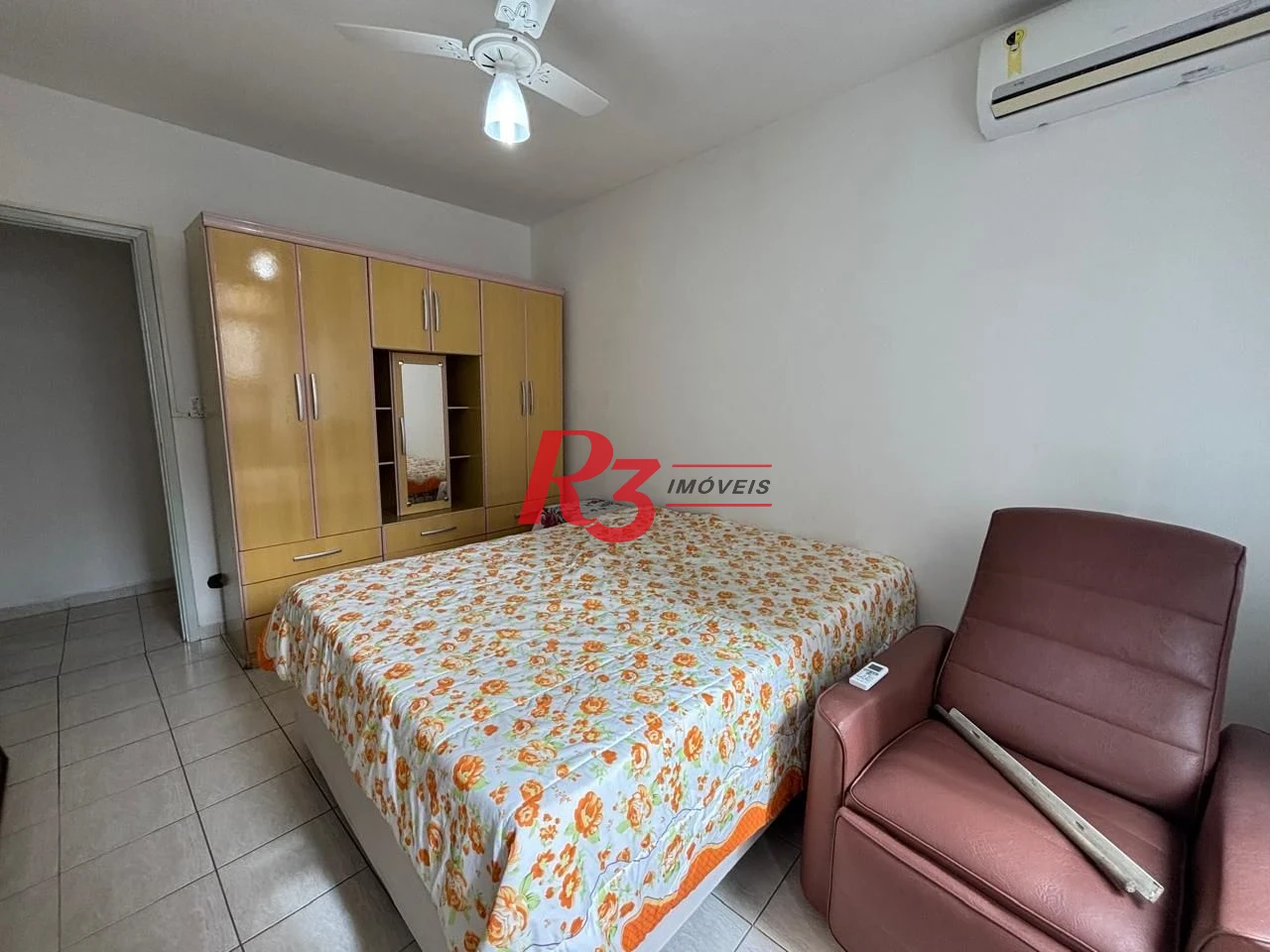 Apartamento com 1 dormitório à venda, 69 m² por R$ 320.000,00 - Gonzaga - Santos/SP