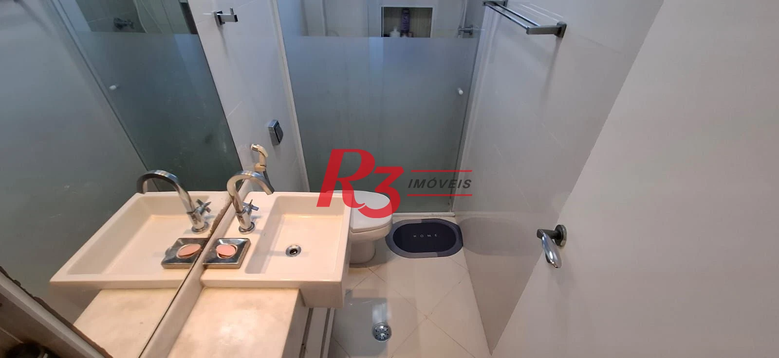 Apartamento com 2 dormitórios à venda, 104 m² por R$ 690.000,00 - Marapé - Santos/SP