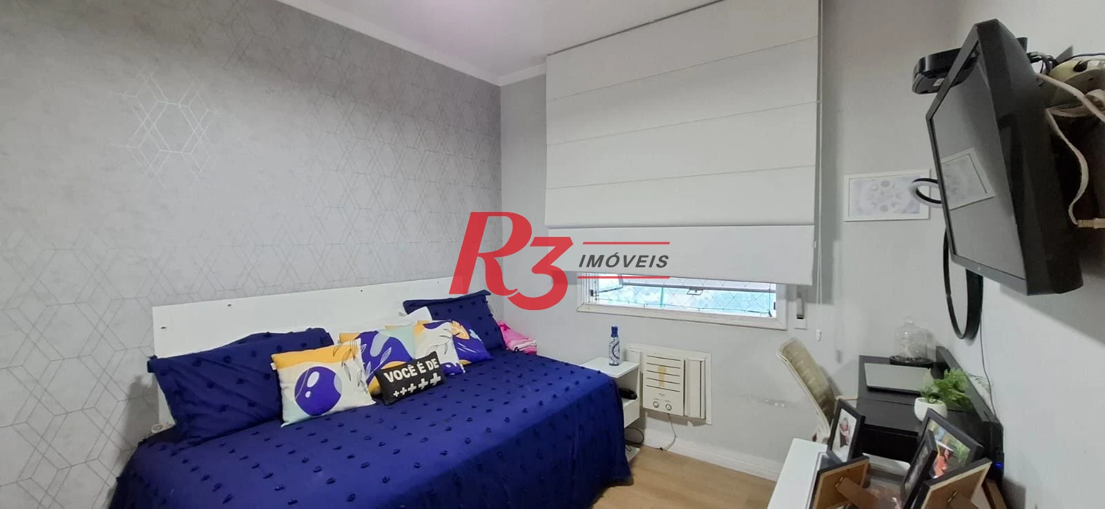 Apartamento com 2 dormitórios à venda, 104 m² por R$ 690.000,00 - Marapé - Santos/SP