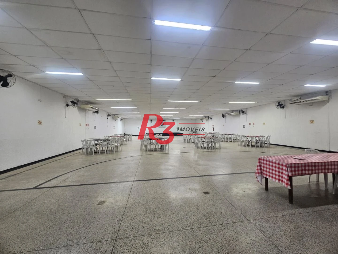 Salão para alugar, 750 m² por R$ 18.000,00/mês - Campo Grande - Santos/SP