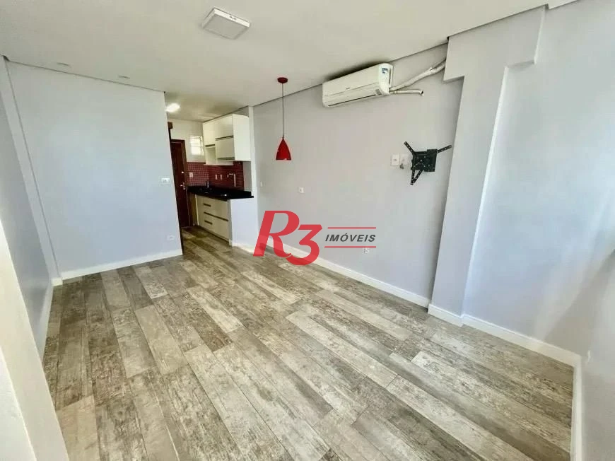 Kitnet com 1 dormitório à venda, 30 m² por R$ 310.000,00 - Boqueirão - Santos/SP