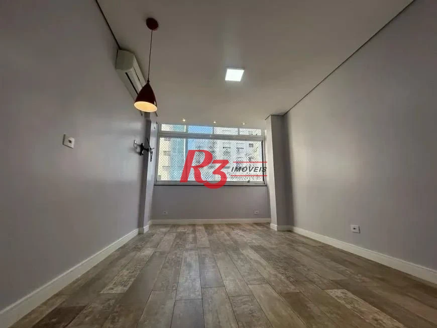 Kitnet com 1 dormitório à venda, 30 m² por R$ 310.000,00 - Boqueirão - Santos/SP