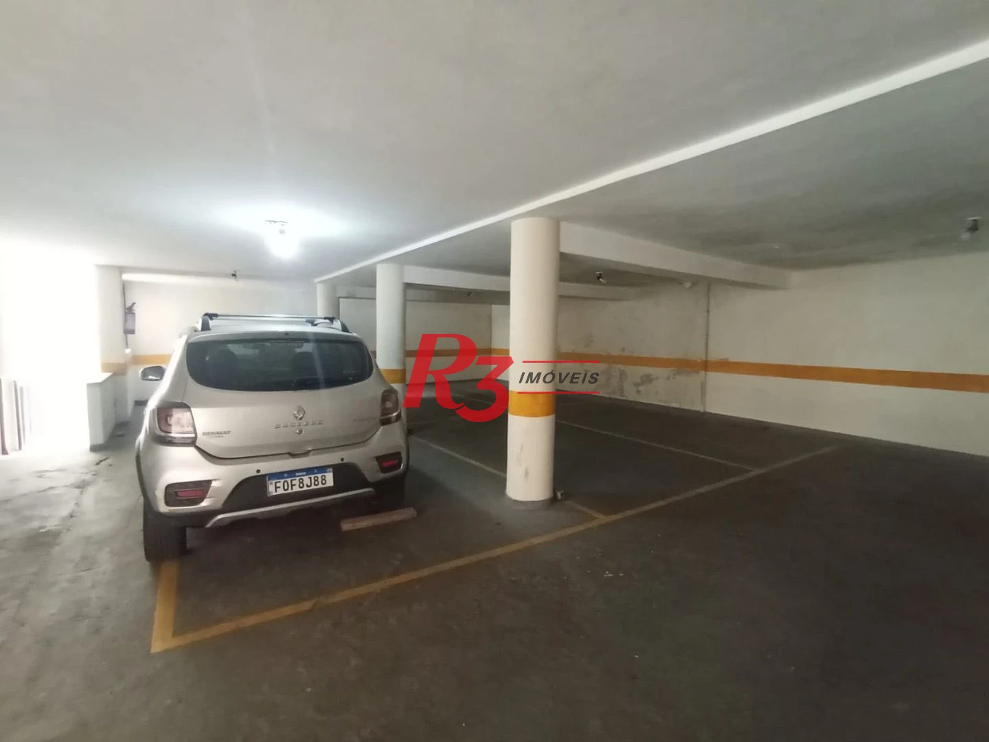 Kitnet com 1 dormitório à venda, 32 m² por R$ 340.500,00 - Ponta da Praia - Santos/SP