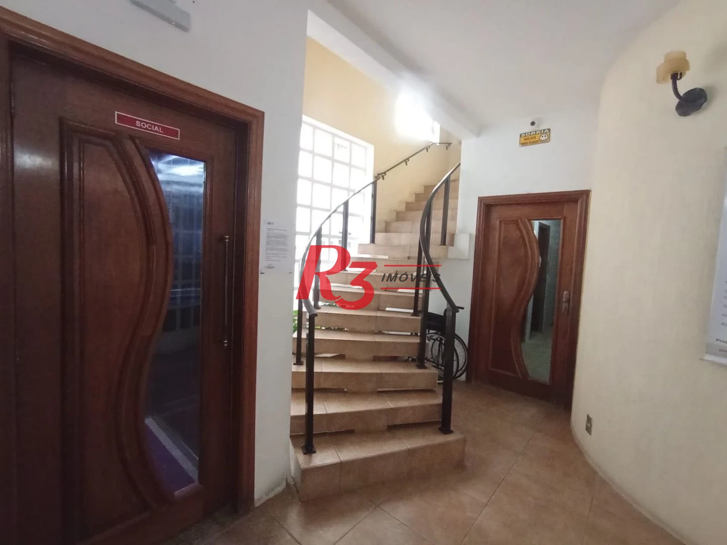 Kitnet com 1 dormitório à venda, 32 m² por R$ 340.500,00 - Ponta da Praia - Santos/SP