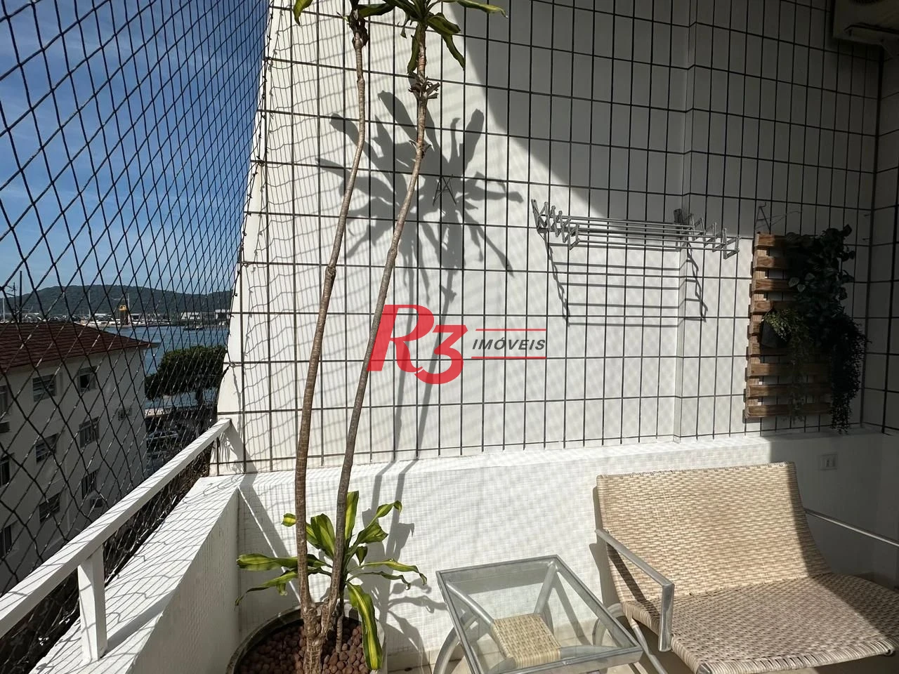 Apartamento Duplex com 1 dormitório à venda, 83 m² por R$ 710.000,00 - Ponta da Praia - Santos/SP
