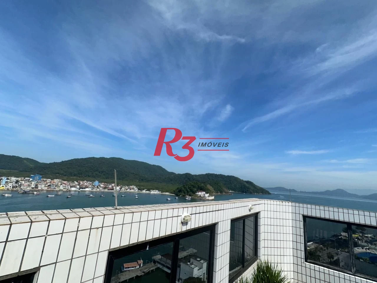 Apartamento Duplex com 1 dormitório à venda, 83 m² por R$ 710.000,00 - Ponta da Praia - Santos/SP