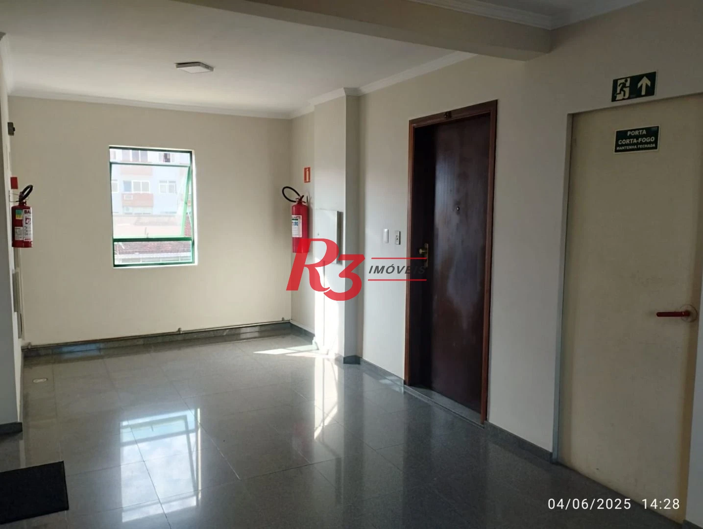 Sala para alugar, 113 m² por R$ 4.500,00/mês - Vila Mathias - Santos/SP
