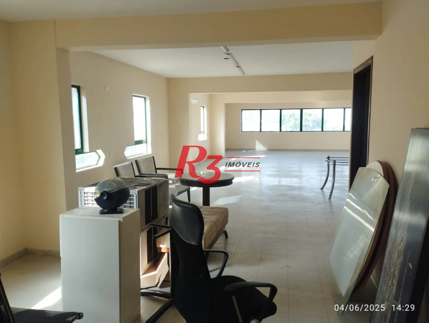 Sala para alugar, 113 m² por R$ 4.500,00/mês - Vila Mathias - Santos/SP