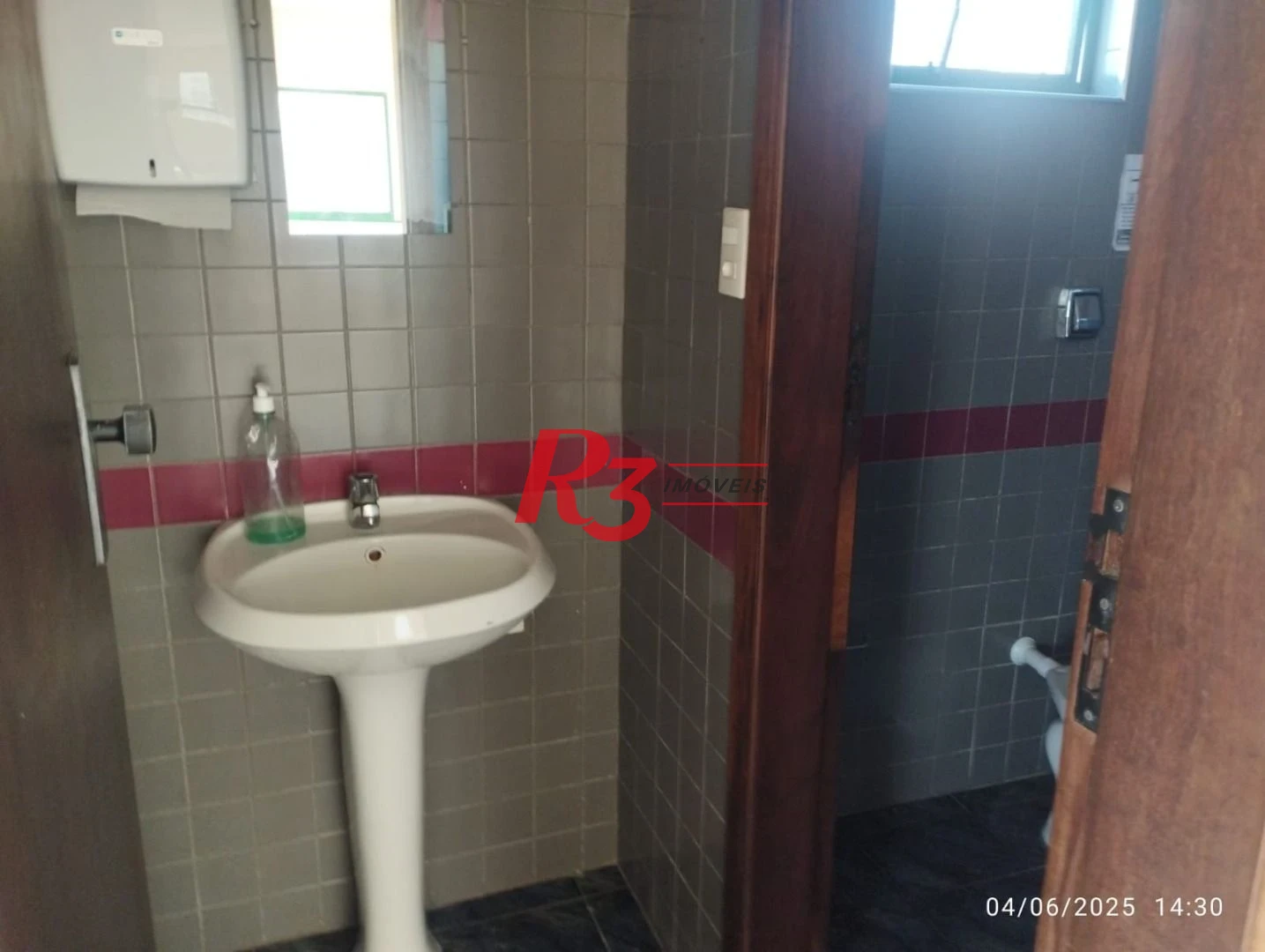 Sala para alugar, 113 m² por R$ 4.500,00/mês - Vila Mathias - Santos/SP