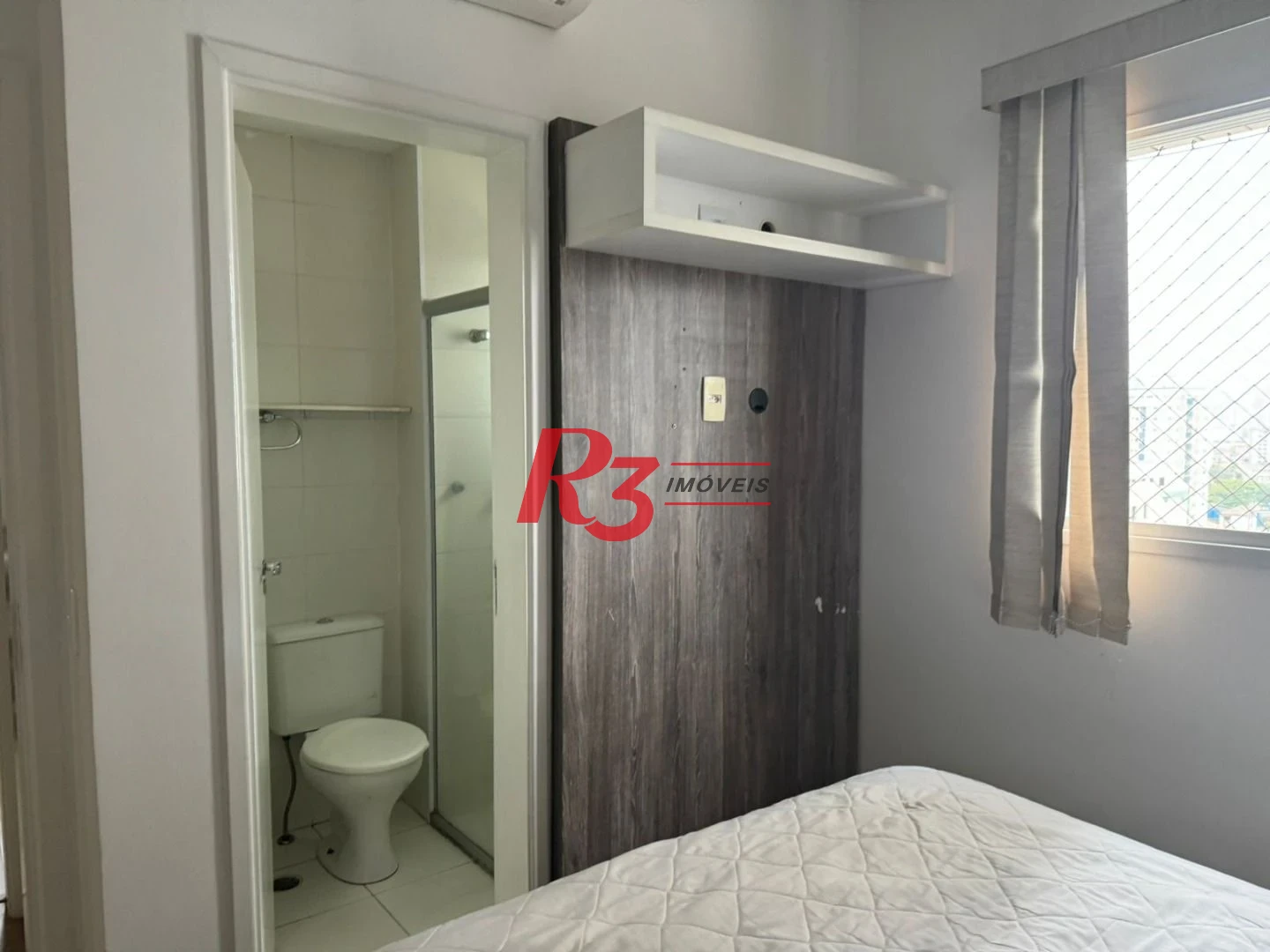 Apartamento com 3 dormitórios à venda, 77 m² por R$ 650.000,00 - Ponta da Praia - Santos/SP