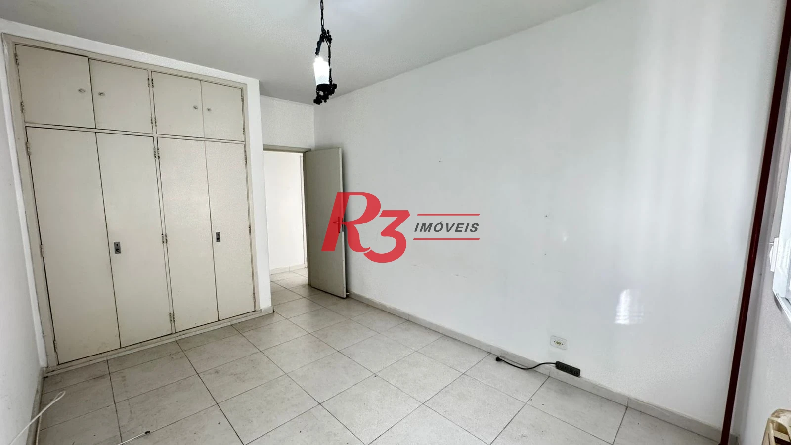 Apartamento com 3 dormitórios para alugar, 140 m² por R$ 4.594,07/mês - Gonzaga - Santos/SP