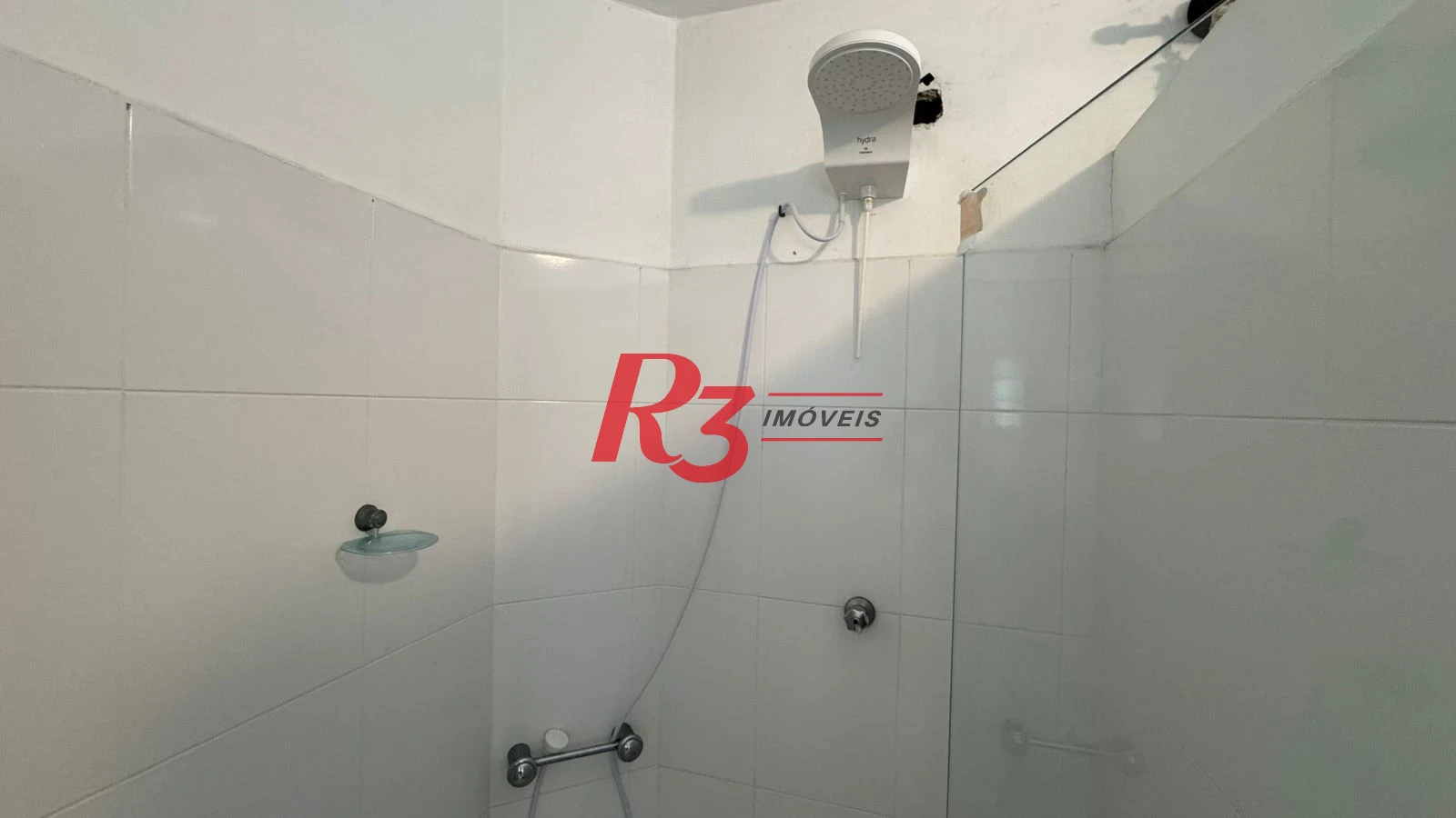 Apartamento com 3 dormitórios para alugar, 140 m² por R$ 4.594,07/mês - Gonzaga - Santos/SP