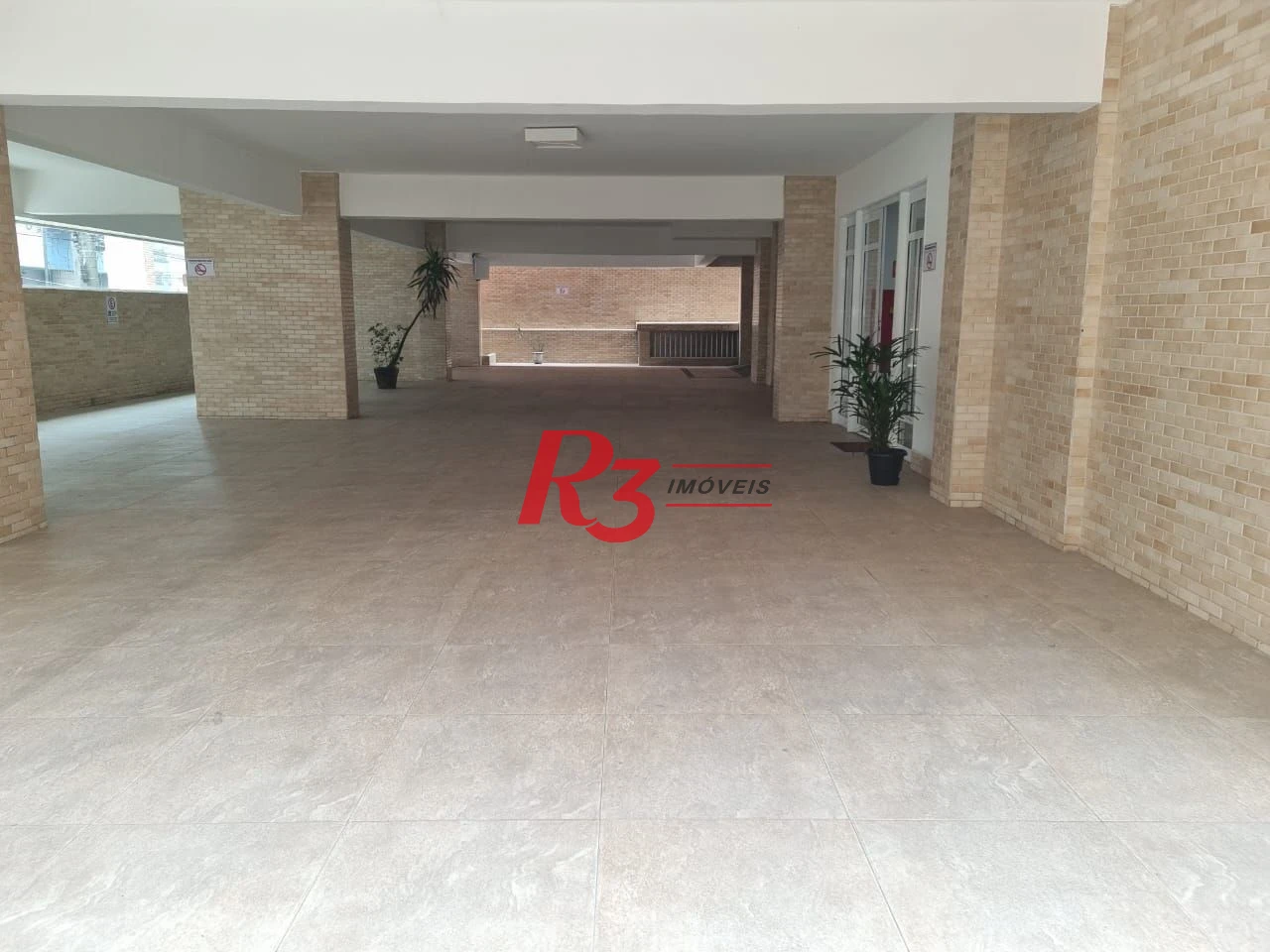 Apartamento com 2 dormitórios à venda, 51 m² por R$ 425.000,00 - José Menino - Santos/SP