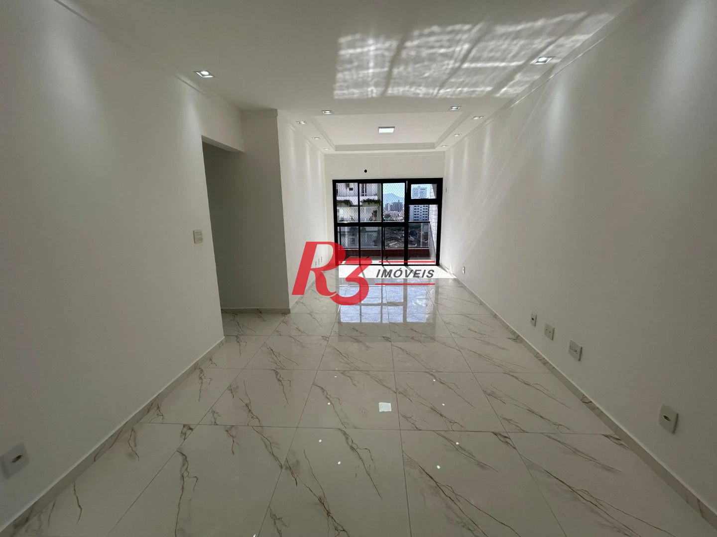 Apartamento com 3 dormitórios à venda, 104 m² por R$ 1.175.000,00 - Boqueirão - Santos/SP