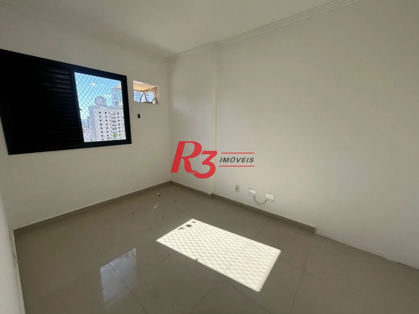 Apartamento com 3 dormitórios à venda, 104 m² por R$ 1.175.000,00 - Boqueirão - Santos/SP