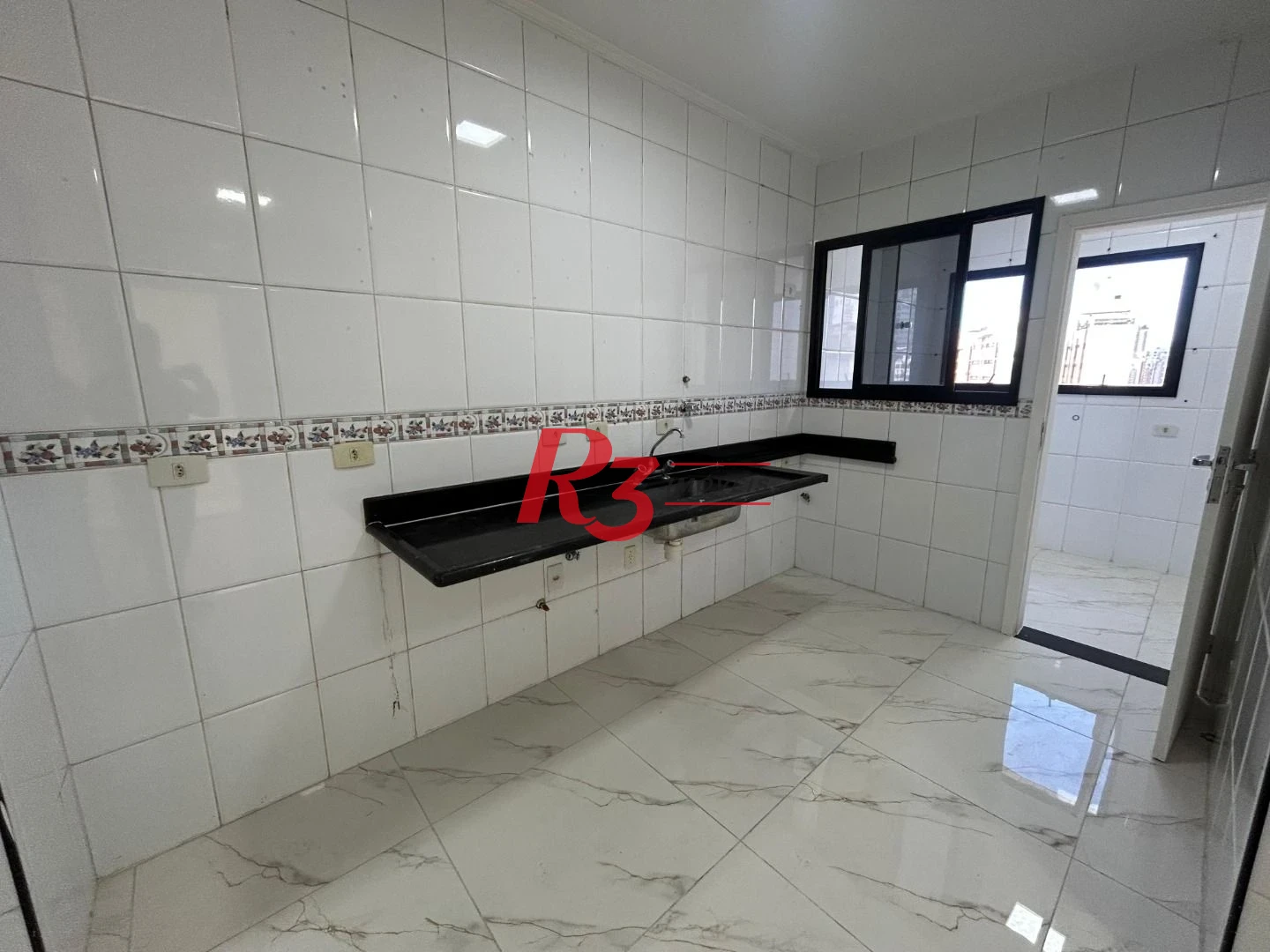 Apartamento com 3 dormitórios à venda, 104 m² por R$ 1.175.000,00 - Boqueirão - Santos/SP