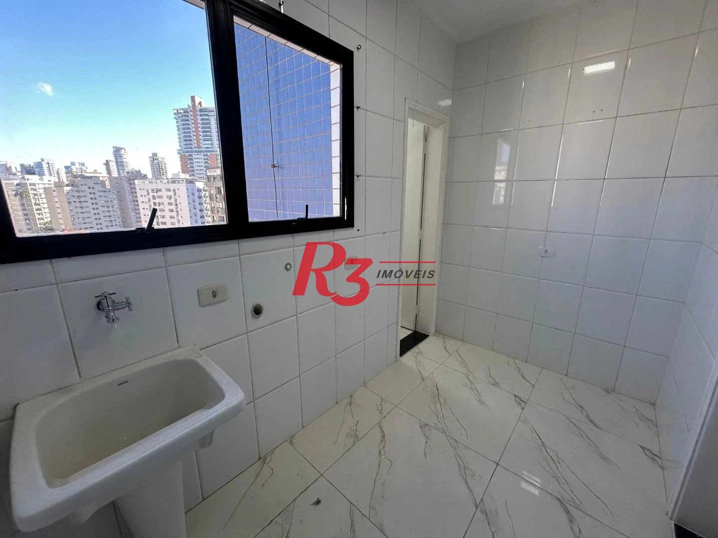 Apartamento com 3 dormitórios à venda, 104 m² por R$ 1.175.000,00 - Boqueirão - Santos/SP