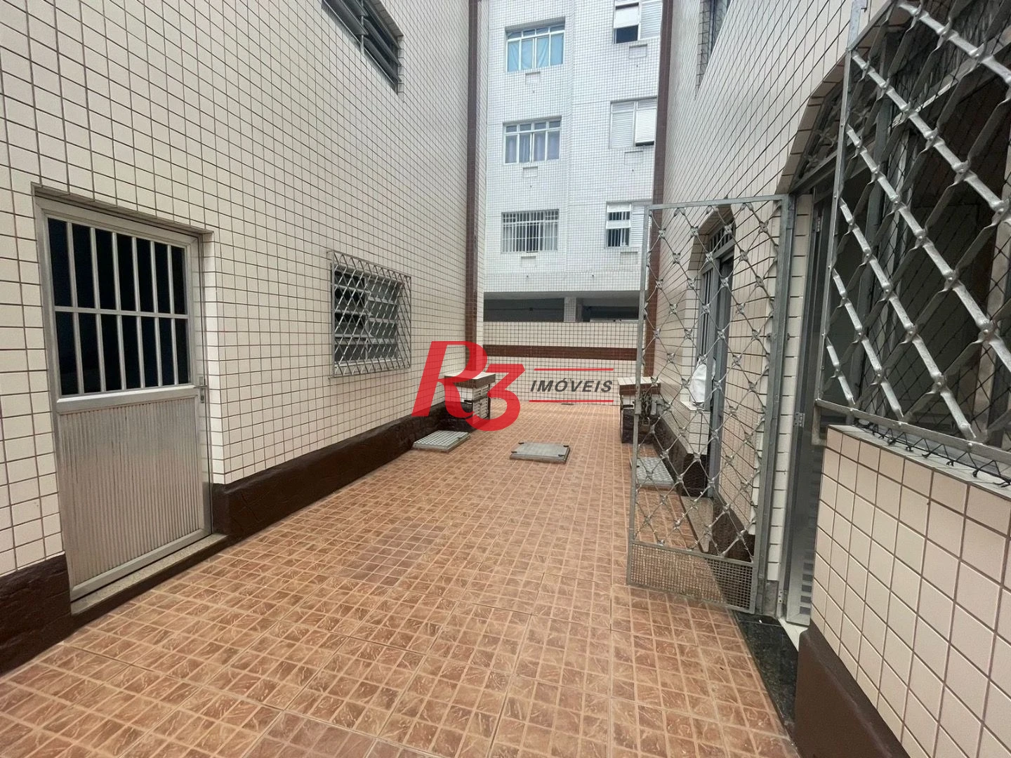Apartamento para alugar, 90 m² por R$ 3.000,00/mês - Encruzilhada - Santos/SP