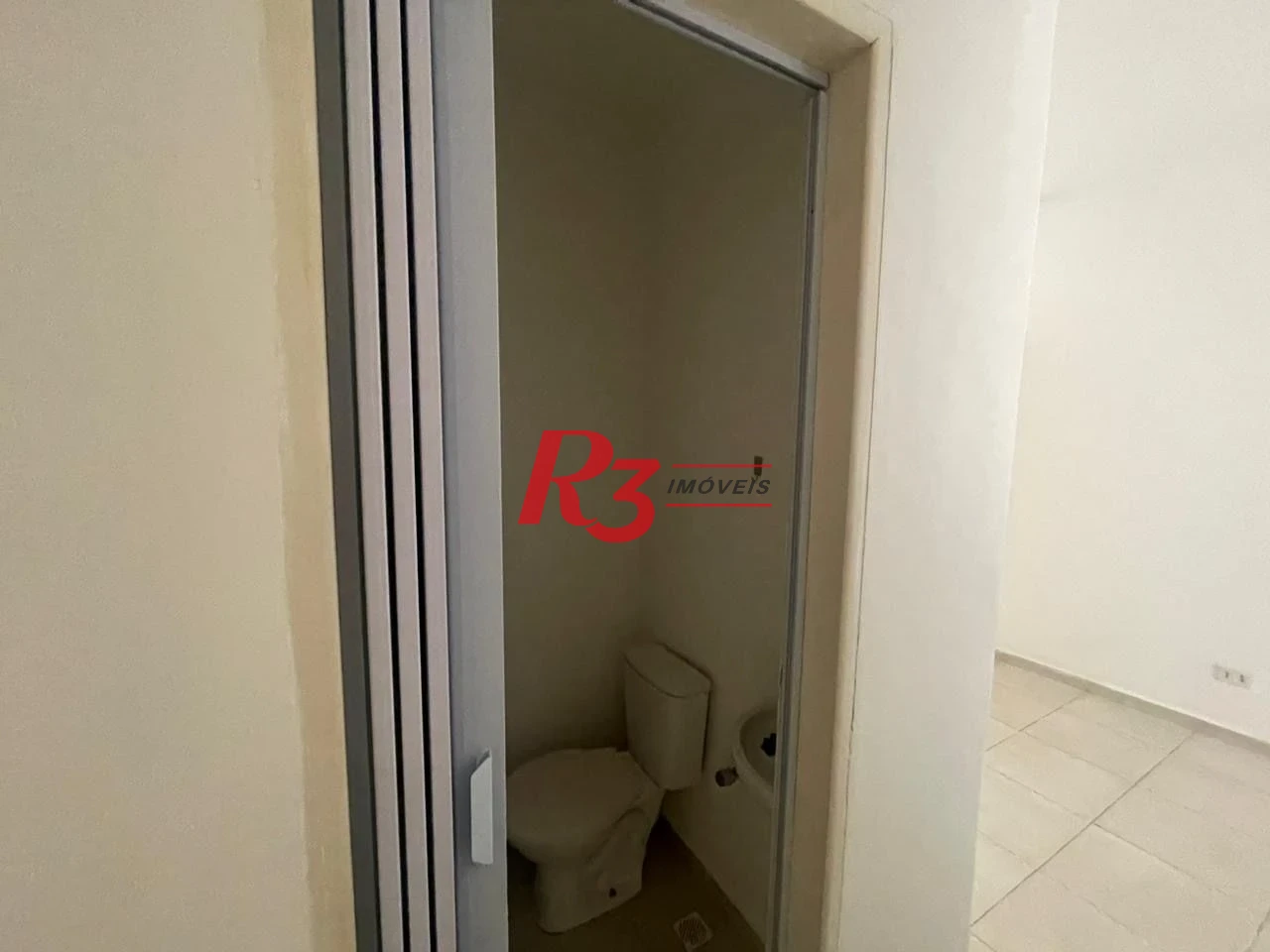 Apartamento para alugar, 90 m² por R$ 3.000,00/mês - Encruzilhada - Santos/SP