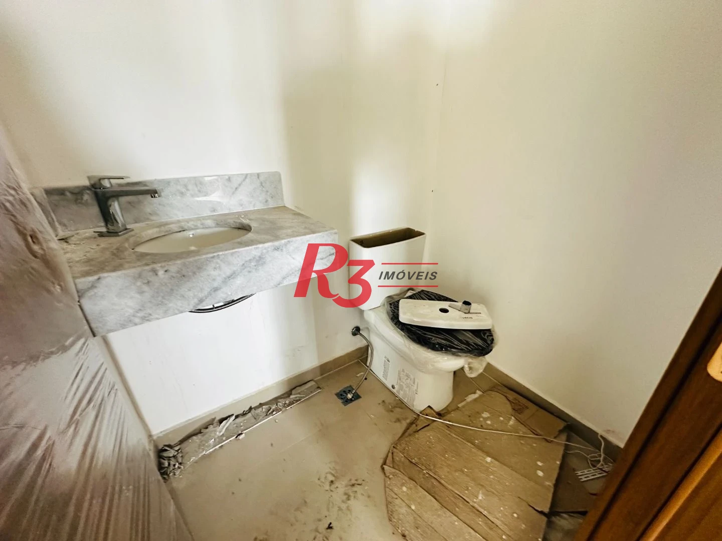 Apartamento com 1 dormitório à venda, 60 m² por R$ 700.000,00 - Boqueirão - Santos/SP