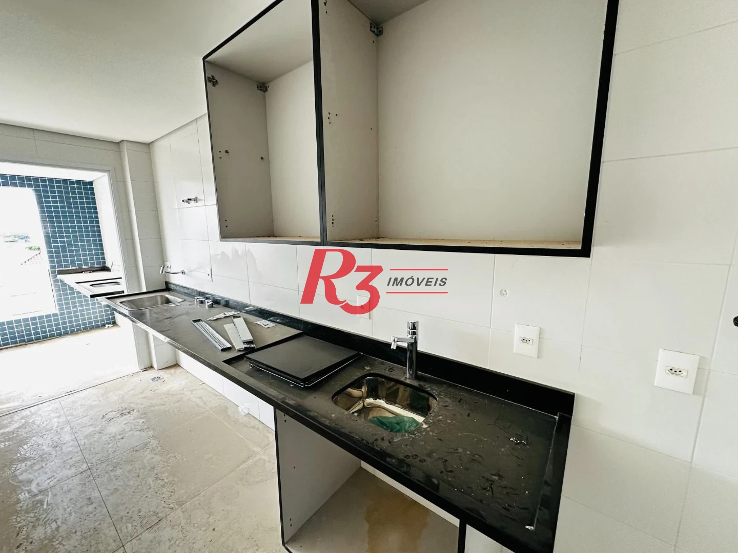 Apartamento com 1 dormitório à venda, 60 m² por R$ 700.000,00 - Boqueirão - Santos/SP