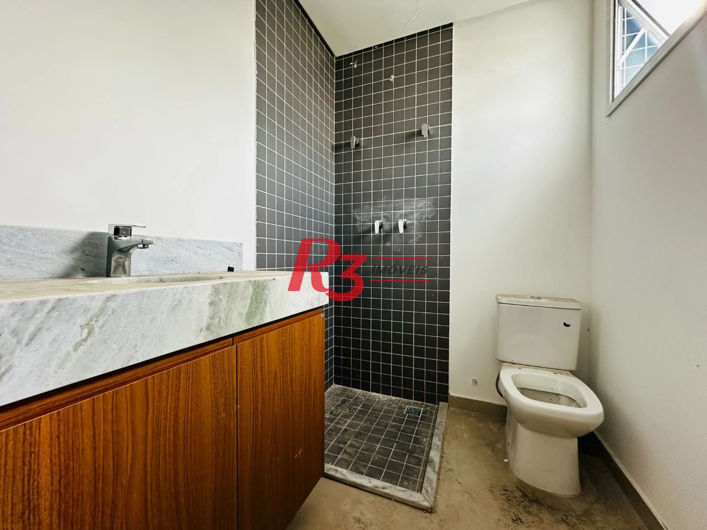 Apartamento com 1 dormitório à venda, 60 m² por R$ 700.000,00 - Boqueirão - Santos/SP