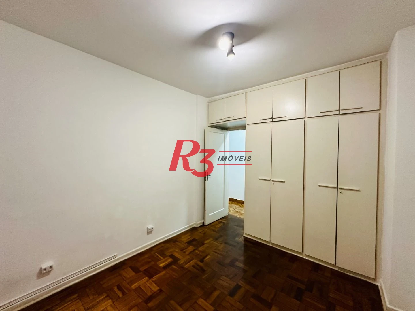Apartamento com 2 dormitórios para alugar, 79 m² por R$ 4.400,00/mês - Boqueirão - Santos/SP