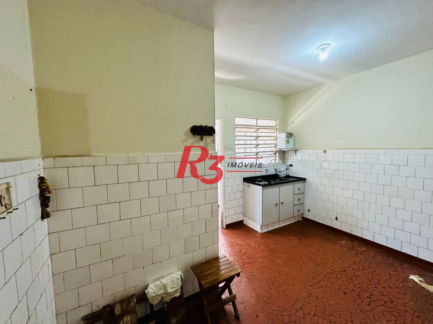 Apartamento com 2 dormitórios à venda, 78 m² por R$ 350.000,00 - Macuco - Santos/SP