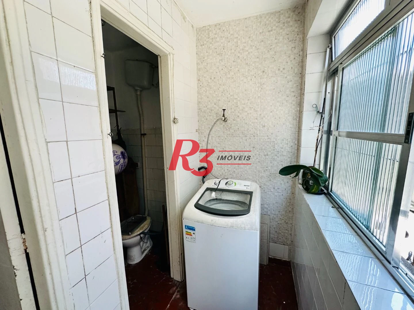 Apartamento com 2 dormitórios à venda, 78 m² por R$ 350.000,00 - Macuco - Santos/SP