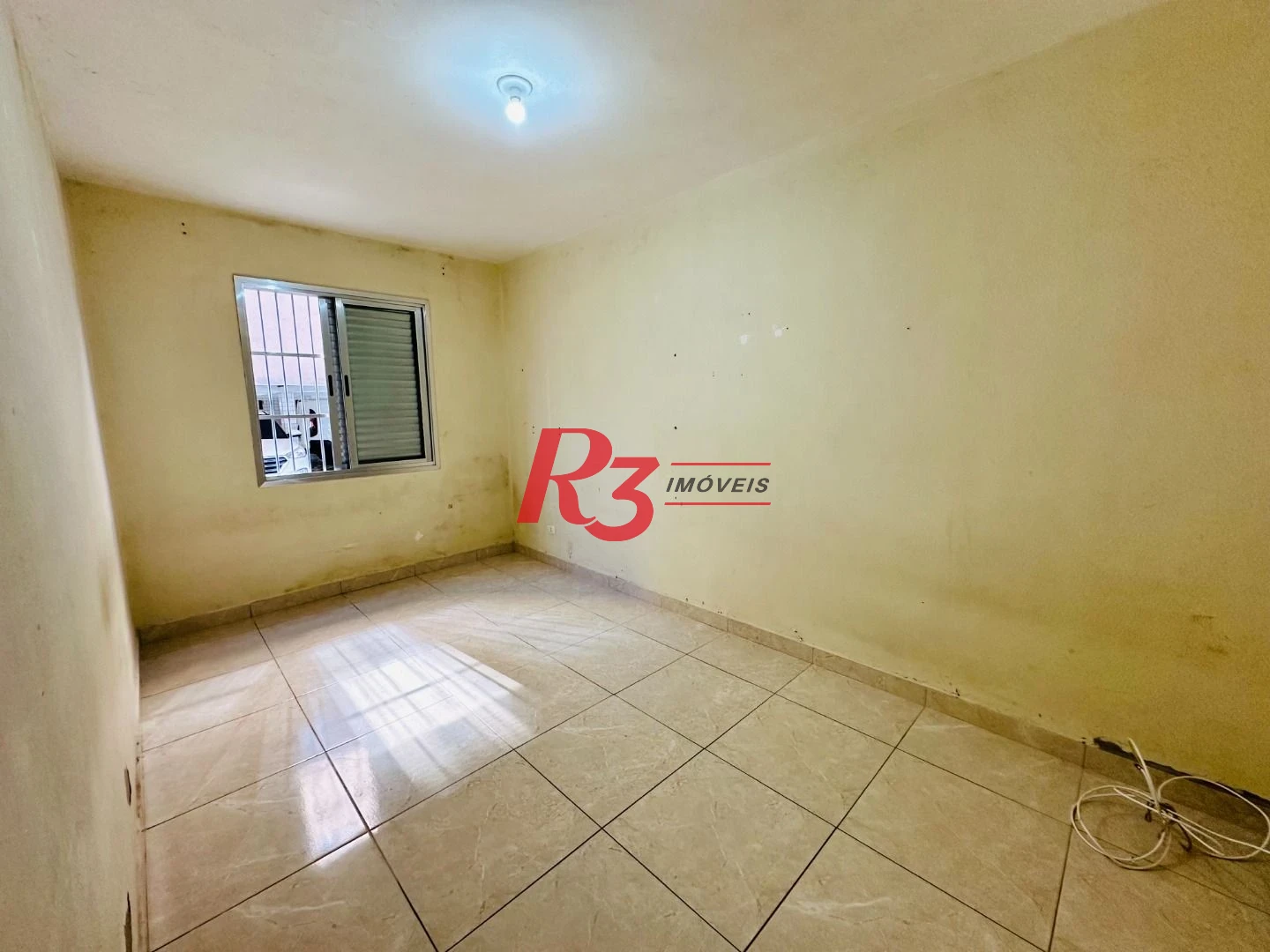 Apartamento com 2 dormitórios à venda, 78 m² por R$ 350.000,00 - Macuco - Santos/SP