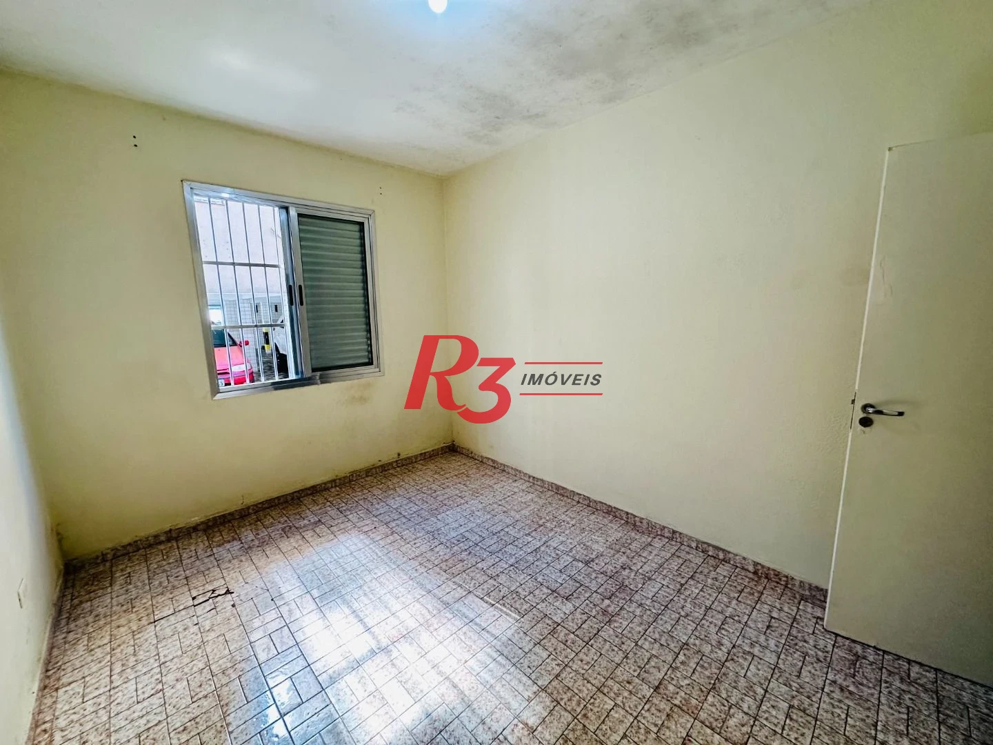 Apartamento com 2 dormitórios à venda, 78 m² por R$ 350.000,00 - Macuco - Santos/SP