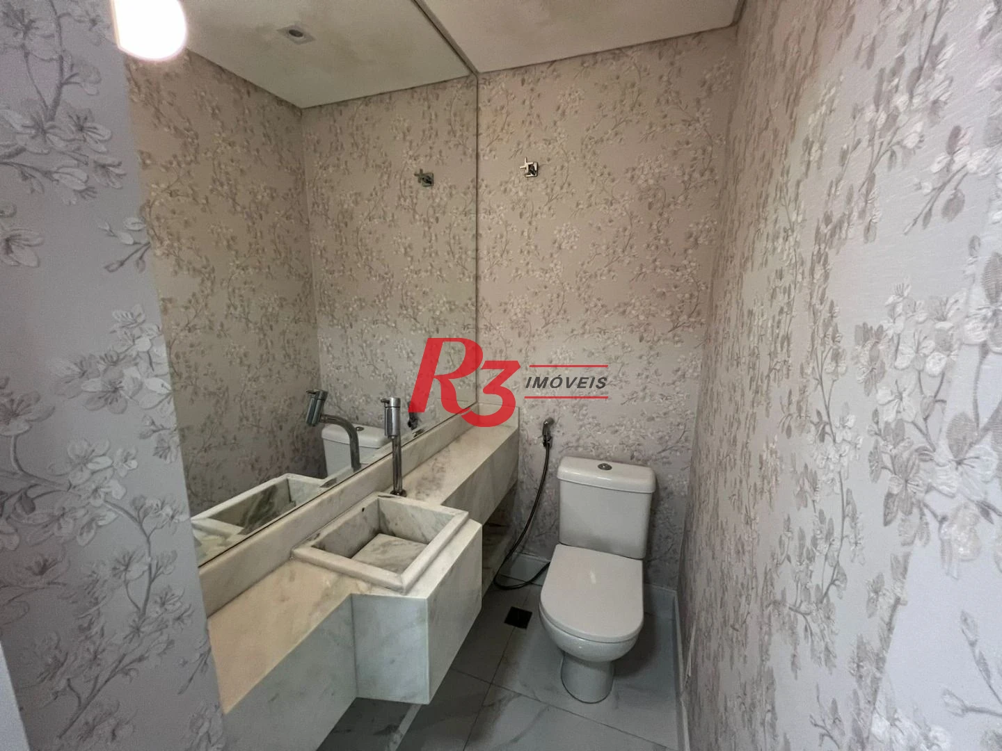 Apartamento com 3 dormitórios para alugar, 111 m² por R$ 9.000,00/mês - Ponta da Praia - Santos/SP