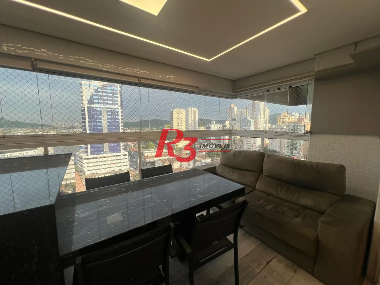 Apartamento com 3 dormitórios para alugar, 111 m² por R$ 9.000,00/mês - Ponta da Praia - Santos/SP