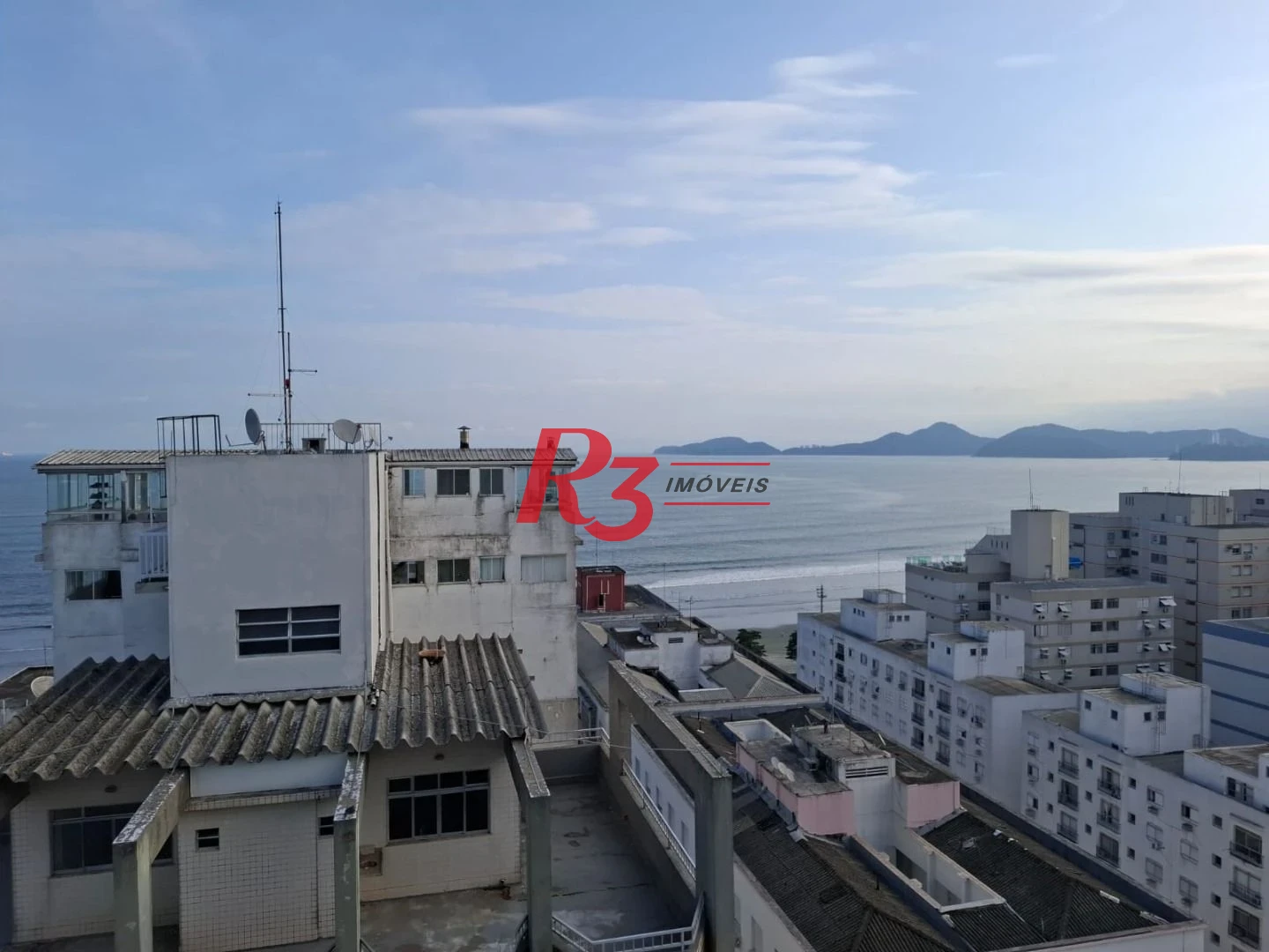 Apartamento com 2 dormitórios à venda, 72 m² por R$ 970.000,00 - Boqueirão - Santos/SP
