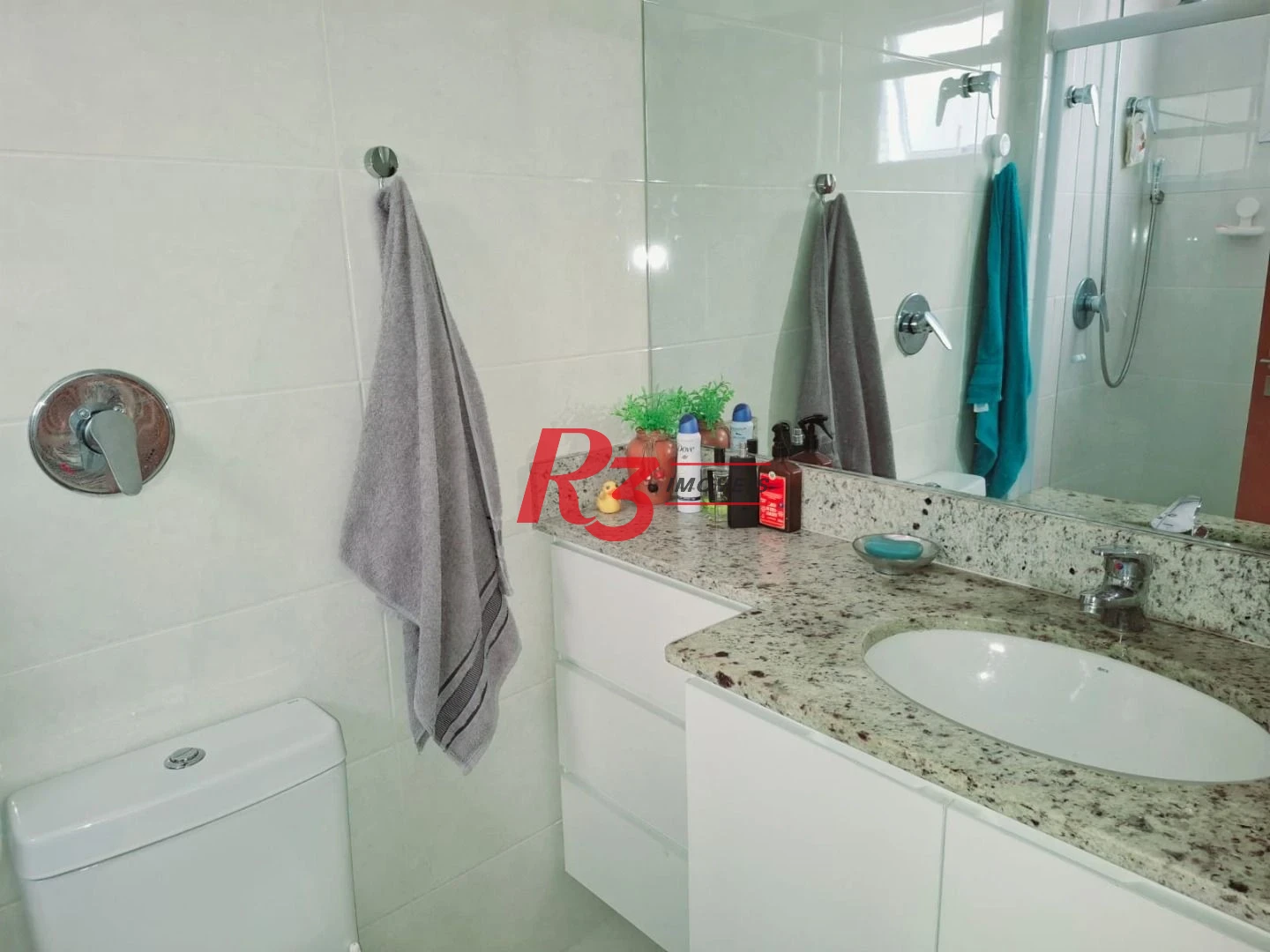 Apartamento com 2 dormitórios à venda, 72 m² por R$ 970.000,00 - Boqueirão - Santos/SP