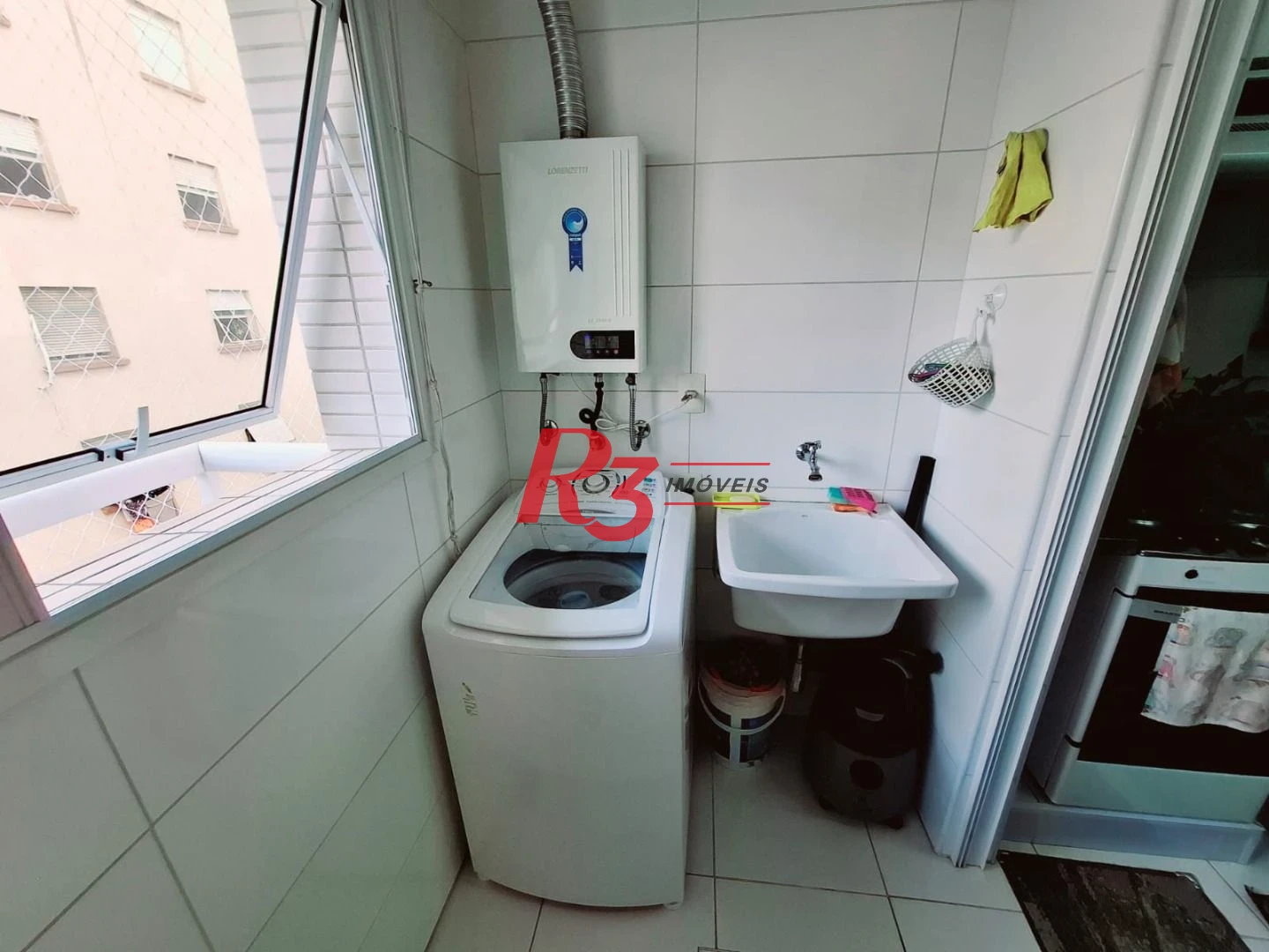 Apartamento com 2 dormitórios à venda, 72 m² por R$ 970.000,00 - Boqueirão - Santos/SP