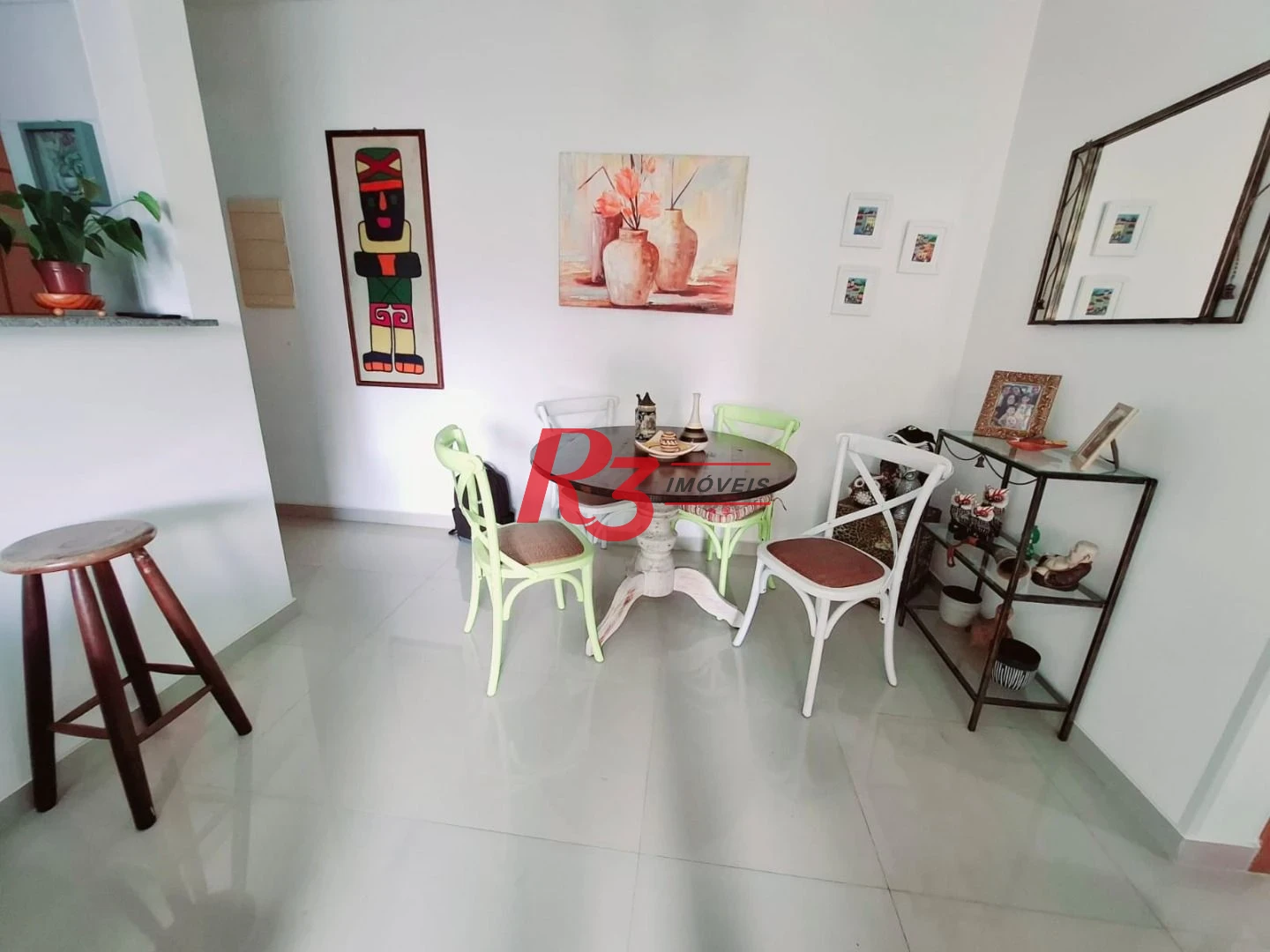 Apartamento com 2 dormitórios à venda, 72 m² por R$ 970.000,00 - Boqueirão - Santos/SP