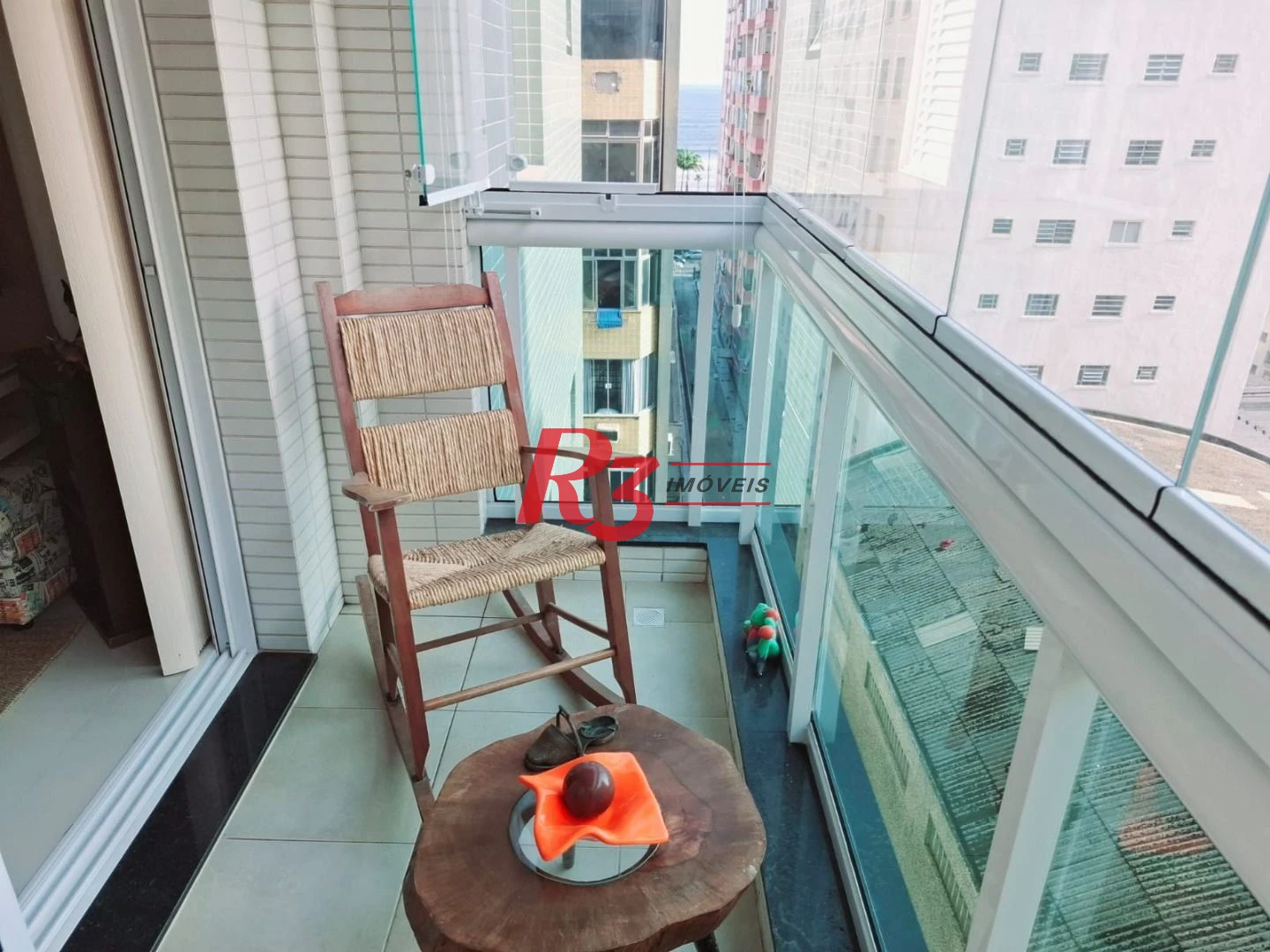 Apartamento com 2 dormitórios à venda, 72 m² por R$ 970.000,00 - Boqueirão - Santos/SP
