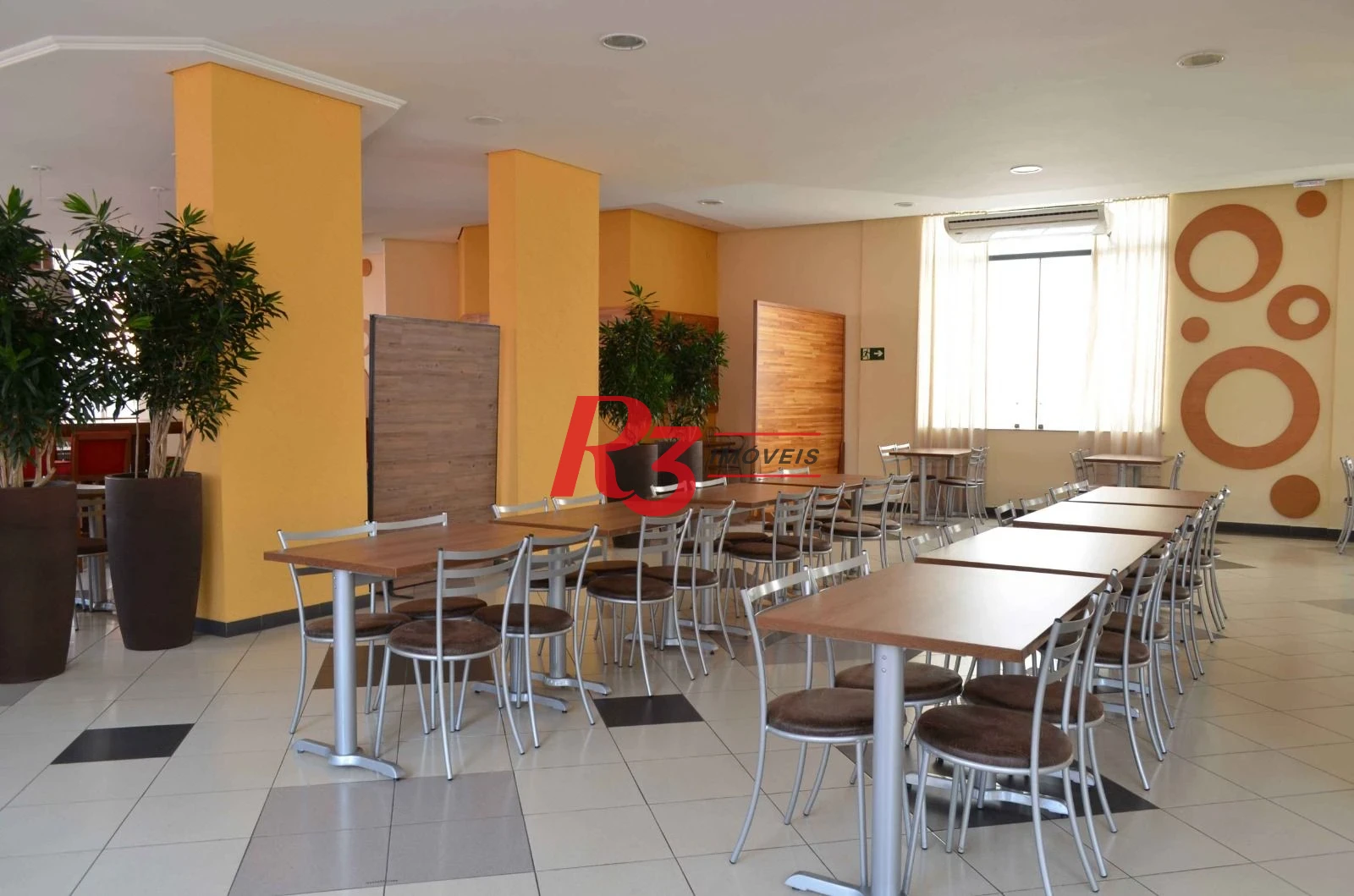 Loja para alugar, 1720 m² por R$ 55.000,00/mês - Itararé - São Vicente/SP