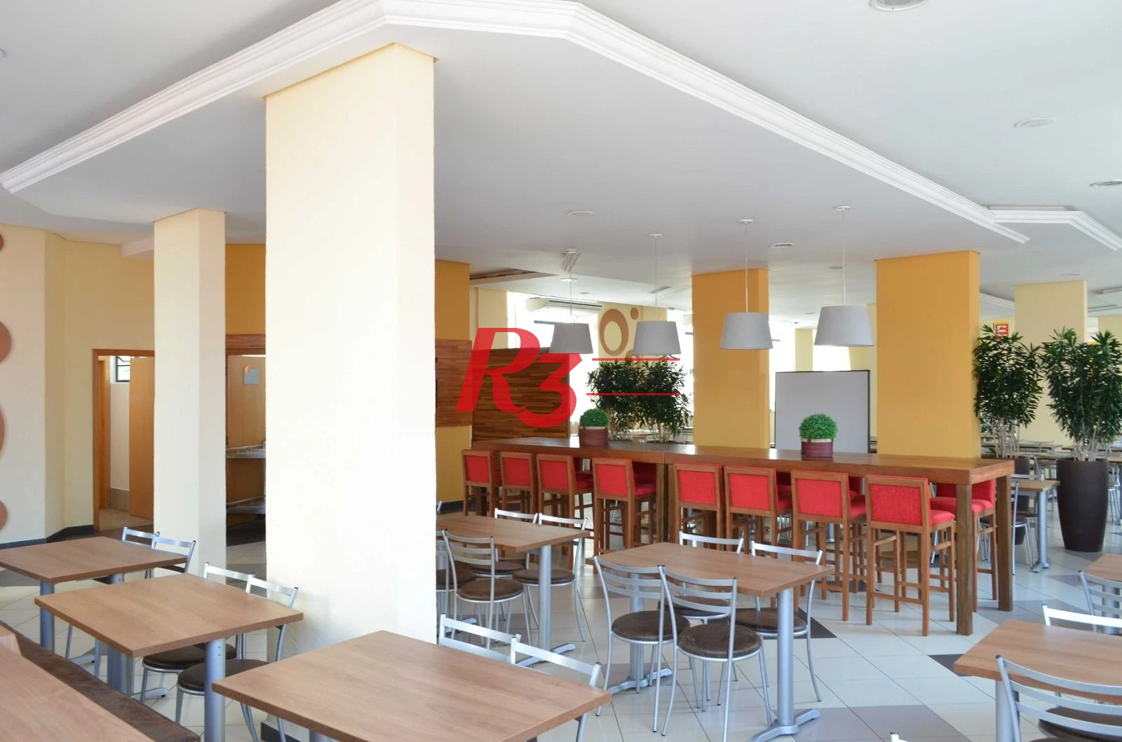 Loja para alugar, 1720 m² por R$ 55.000,00/mês - Itararé - São Vicente/SP