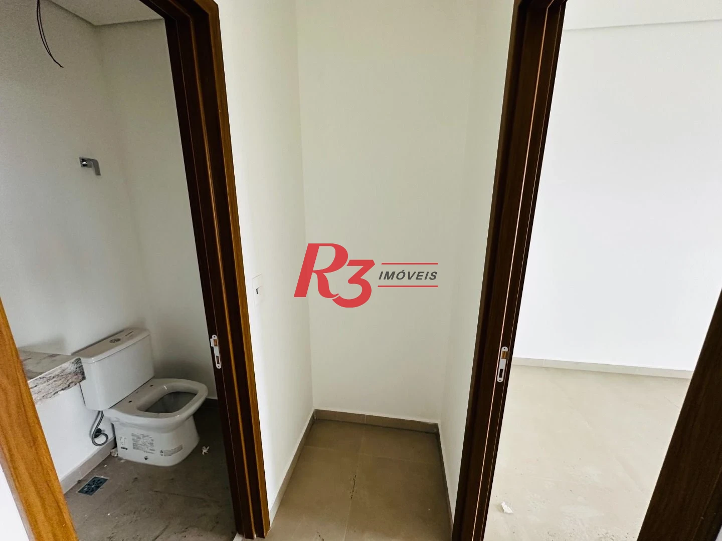 Apartamento com 1 dormitório à venda, 60 m² por R$ 770.000,00 - Boqueirão - Santos/SP