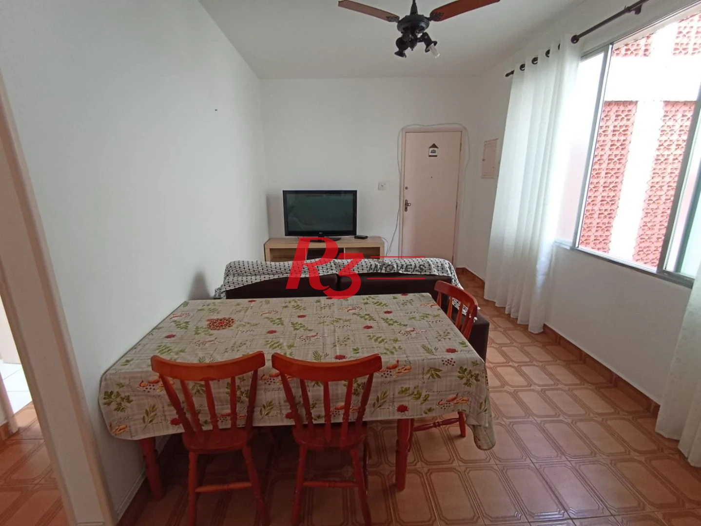 Apartamento com 2 dormitórios à venda, 70 m² por R$ 349.900,00 - Boqueirão - Santos/SP
