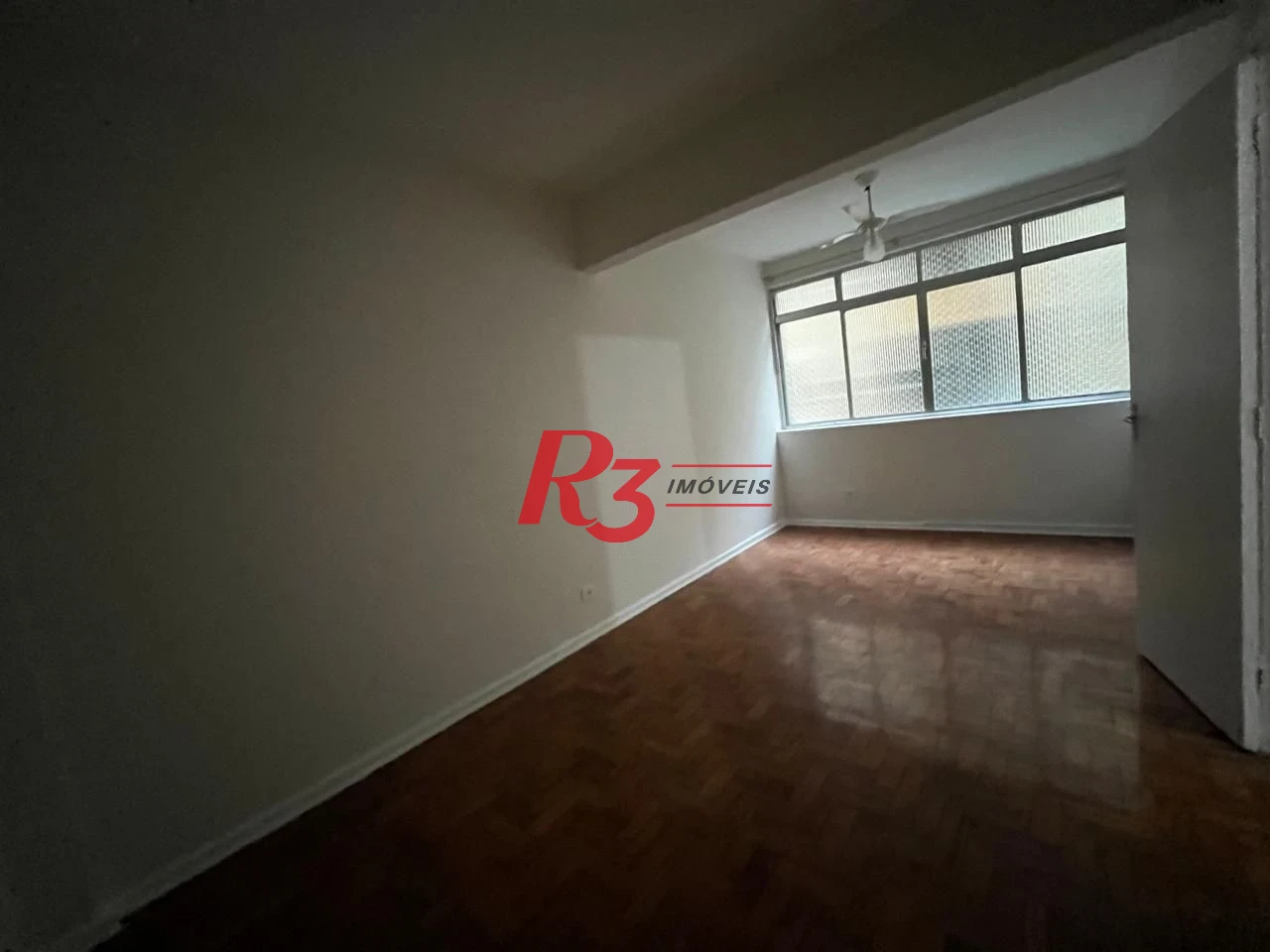 Apartamento com 1 dormitório à venda, 45 m² por R$ 375.000,00 - Gonzaga - Santos/SP