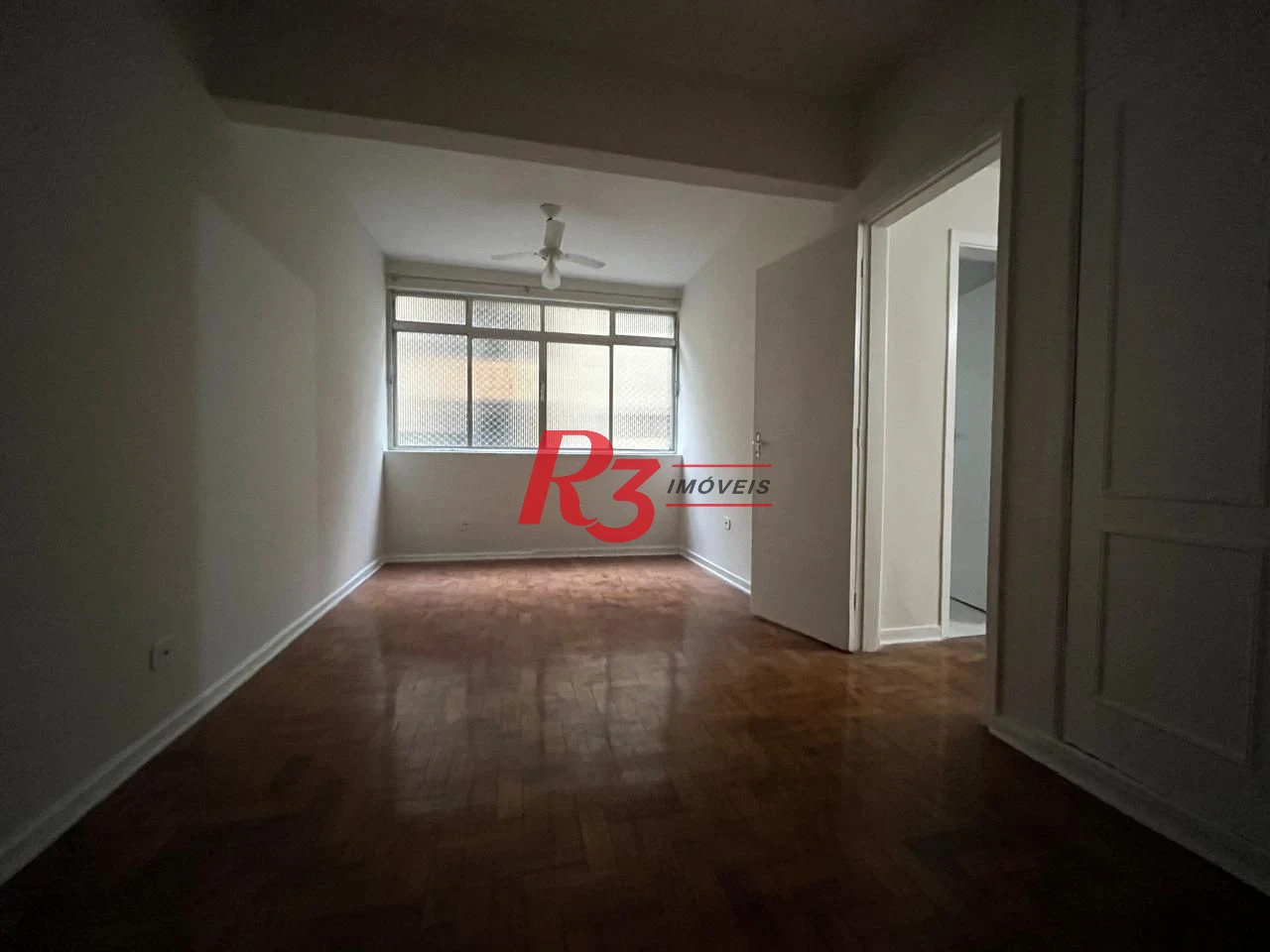 Apartamento com 1 dormitório à venda, 45 m² por R$ 375.000,00 - Gonzaga - Santos/SP